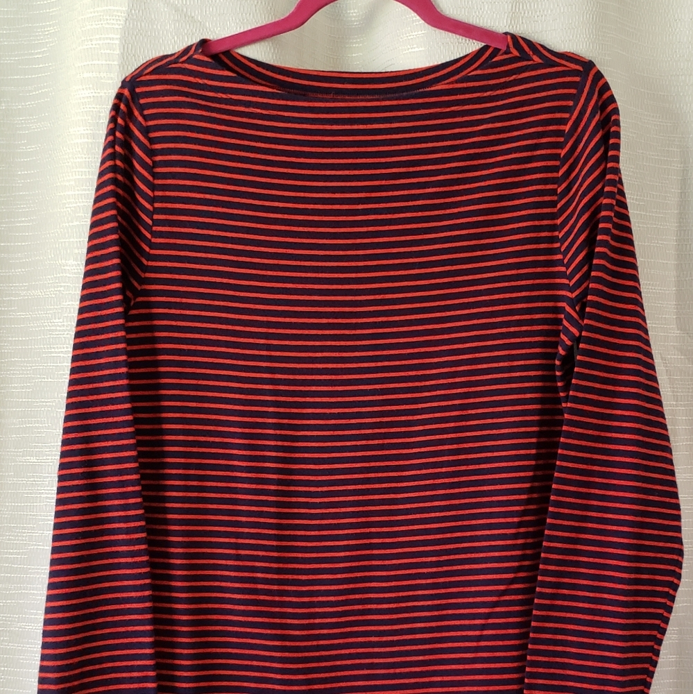 Ladies long sleeve shirt